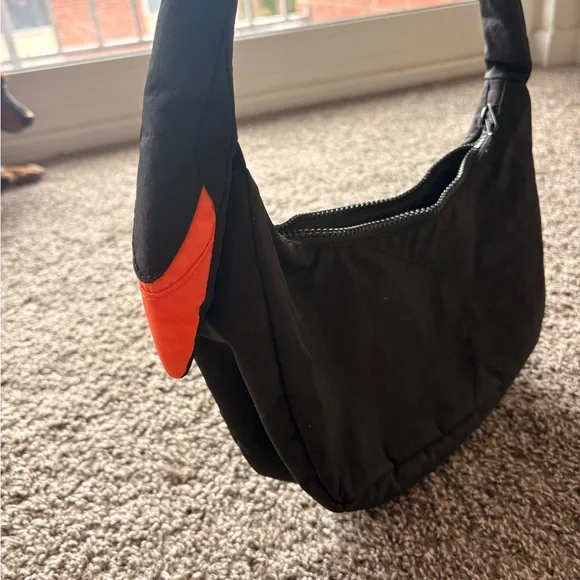 Baggu Swan Purse - Picture 2 of 5